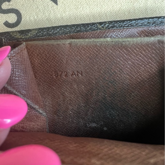Authentic Louis Vuitton Wallet - Picture 5 of 7
